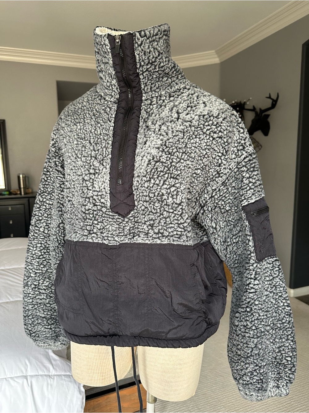 FP Movement by Free People Teddy Sherpa Pullover in Gray and Navy size small